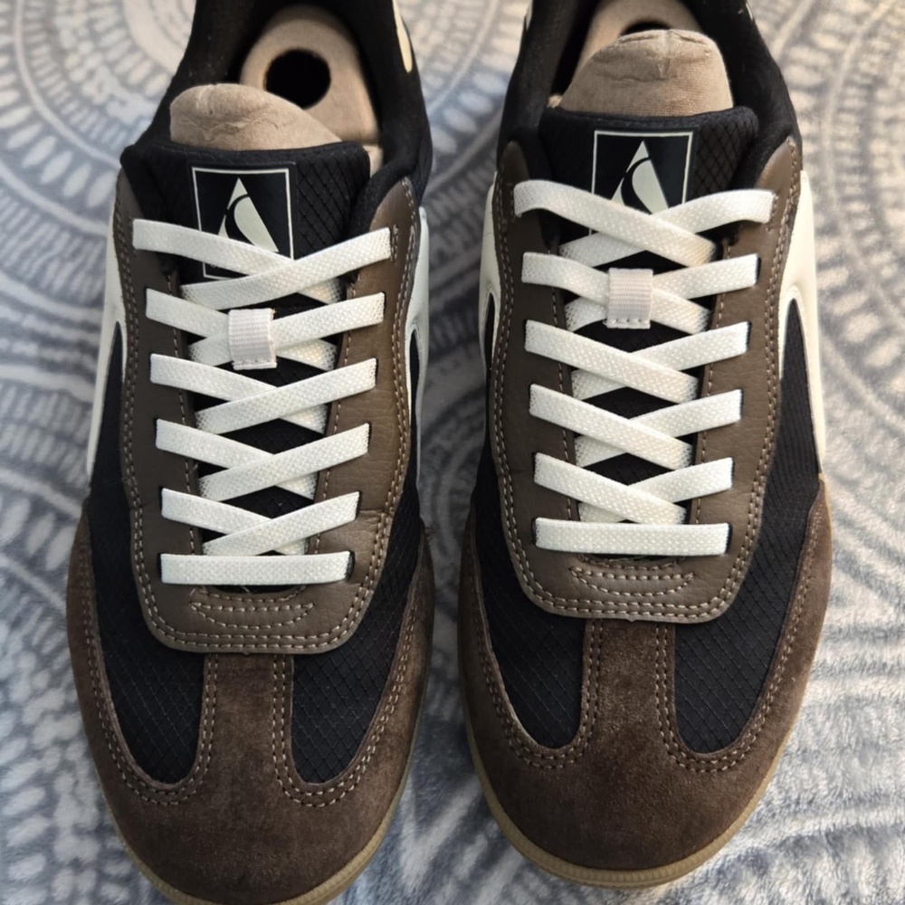 Brown/Black Skechers Women's Slip-Ins Hotshot Everyday Ease Sneakers sz 8.5 - Picture 2 of 5